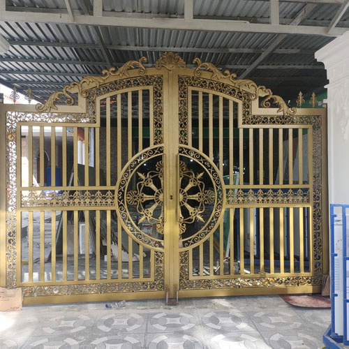 Cửa Cổng Sắt Hòa Thành Tây Ninh